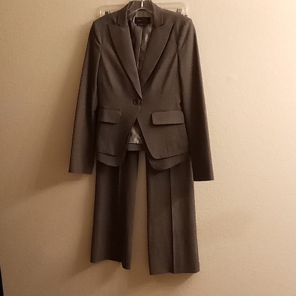 NEW BCBGMAXAZRIA Office Career Interview Travel Size XS HCM - Picture 1 of 16